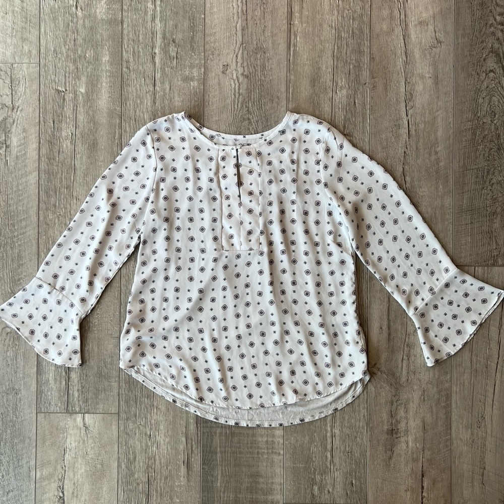 LOFT Mixed Media Bell Cuff Top | Size Small - Picture 2 of 12